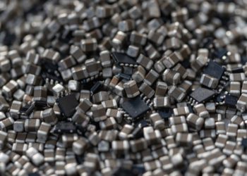 LGA Package Footprints and the Difficulty in Finding Full Package Models