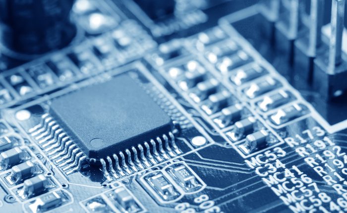 Electrical component availability for an IC on a PCB