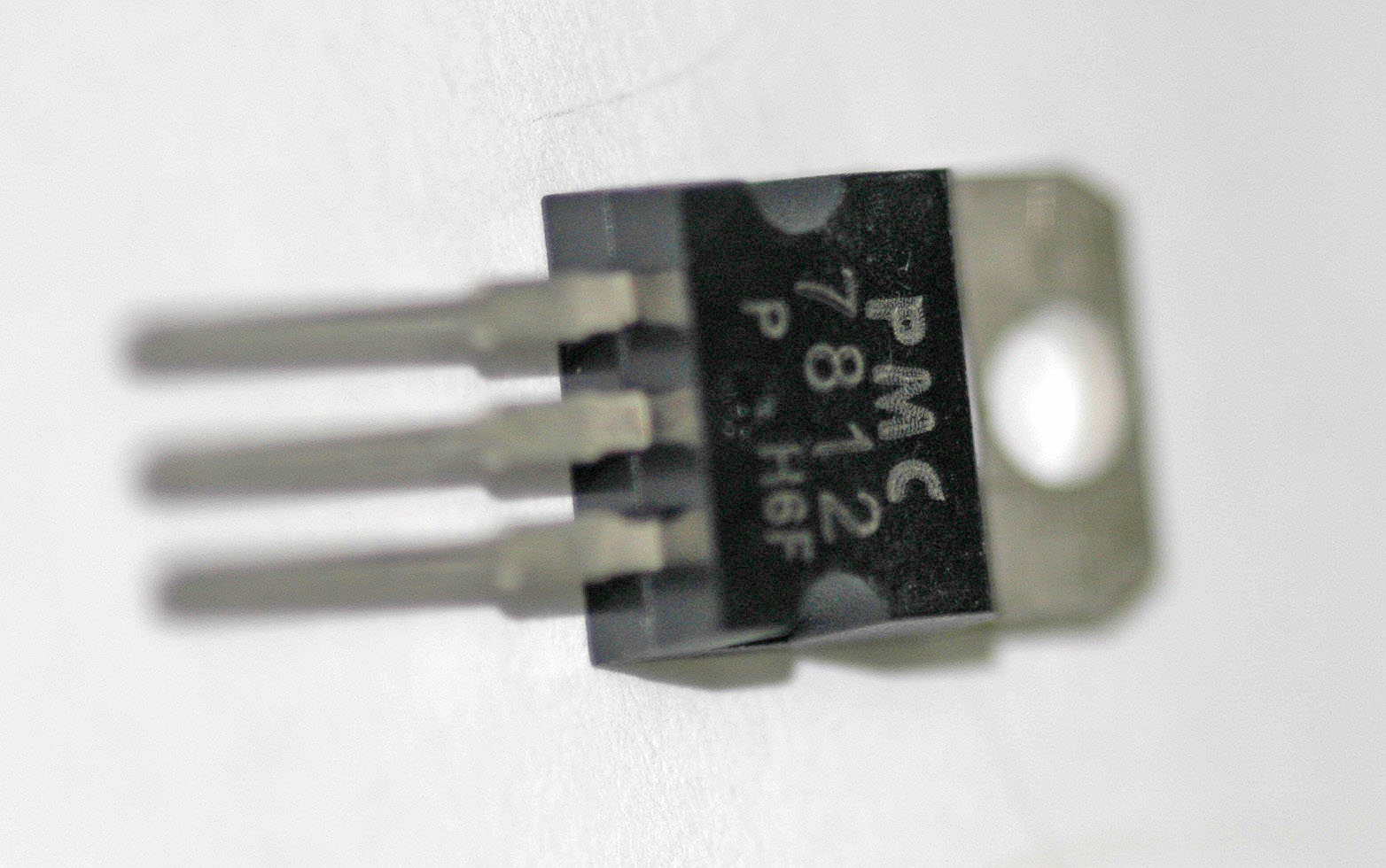 An integrated circuit voltage regulator