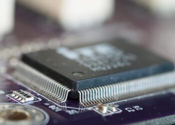 MSP430 applications on a PCB