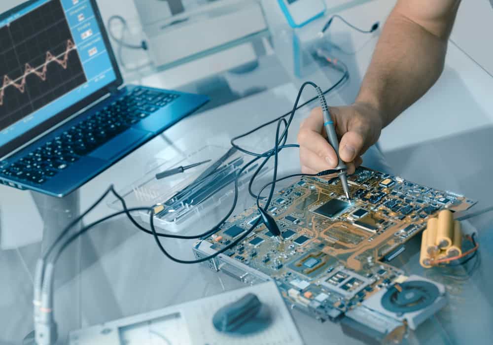 Board-level testing to identify faulty electronic components