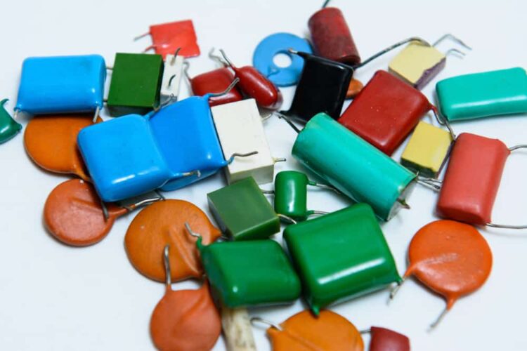 Discreate Component Discrete vs. Passive Components: Key Elements to Know - Free Online PCB ...