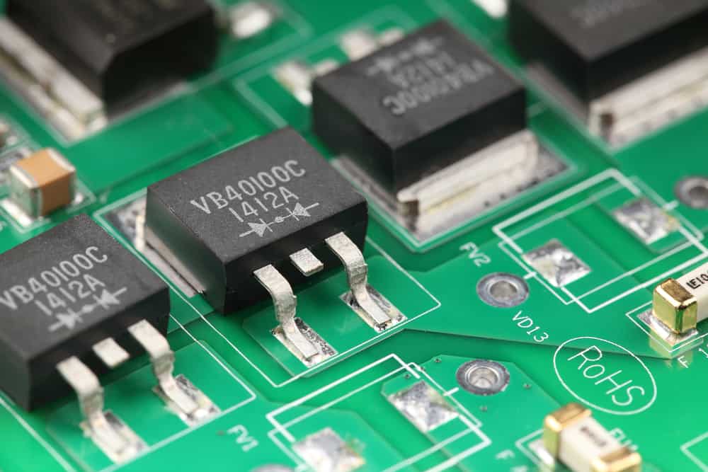 Schottky diodes and rectifiers mounted on a PCB