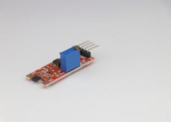 Linear hall effect sensor module