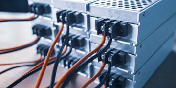 Employing a MOSFET selector tool improves the efficiency of SMPS design and development