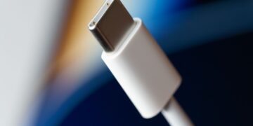 View of PCB USB-C male plug.