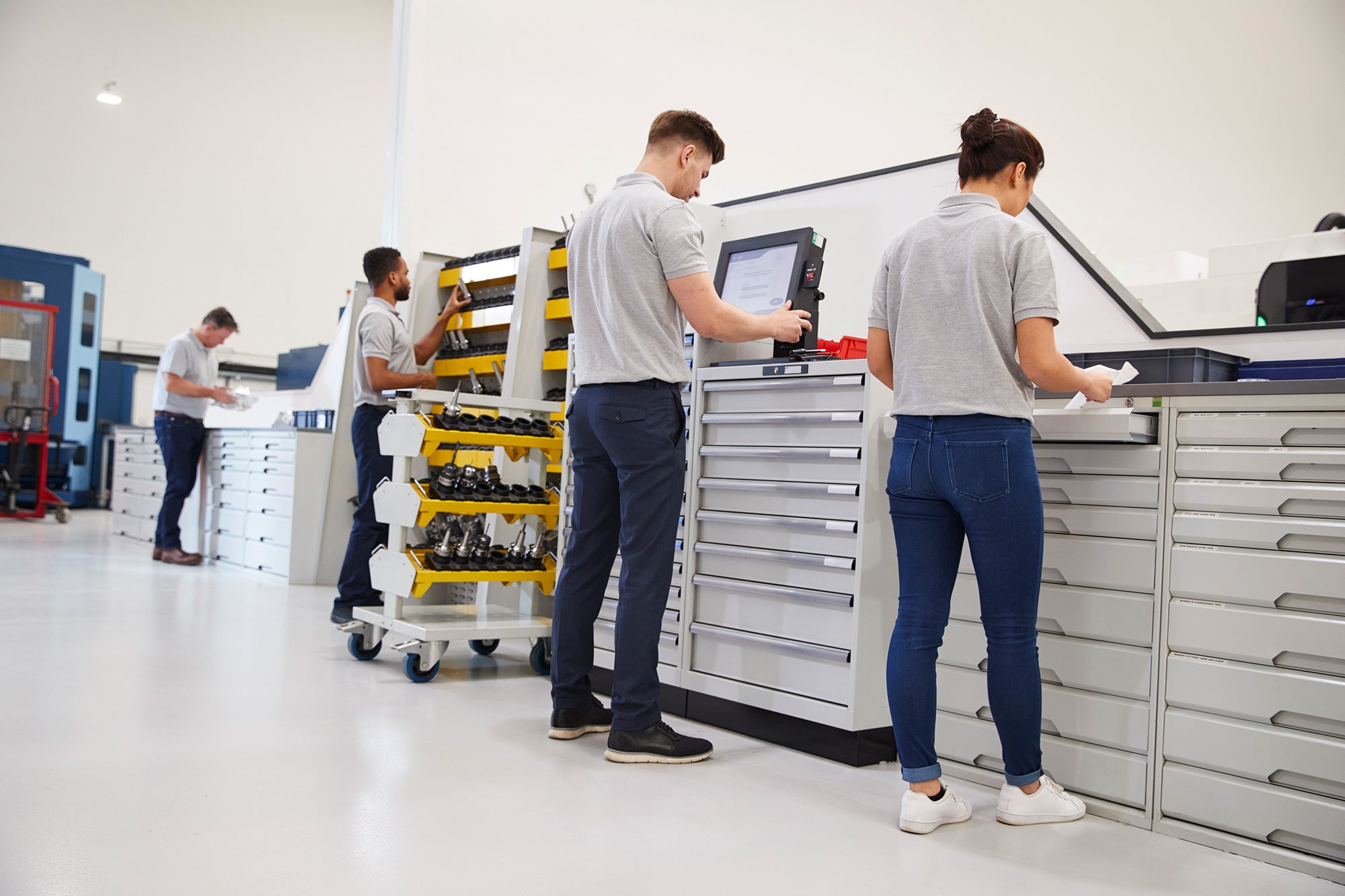 Electronic components inventory anagement software is essential for efficient PCB manufacturing and design