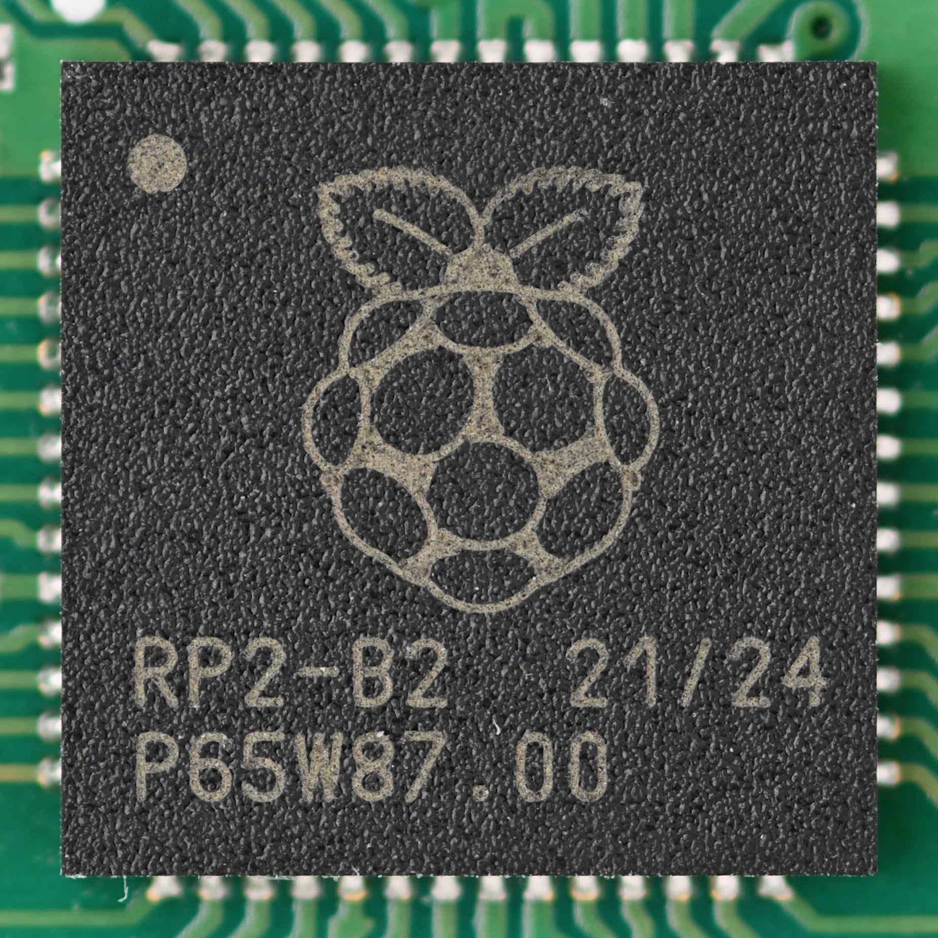 RP2040 microcontroller, the driver of the multifunction RP2040 Zero development board