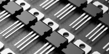 Considering the benefits and differences between GaN vs SiC vs Si is key to choosing the best semiconductor(s) for your design.